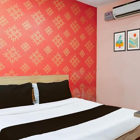 Super Hotel O S J Residency Delhi  Exterior photo